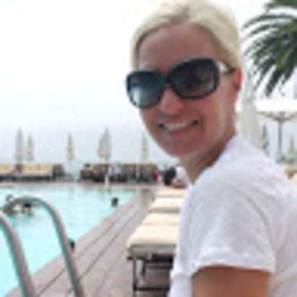 Meet your Posher, Samantha - Picture 2 of 2